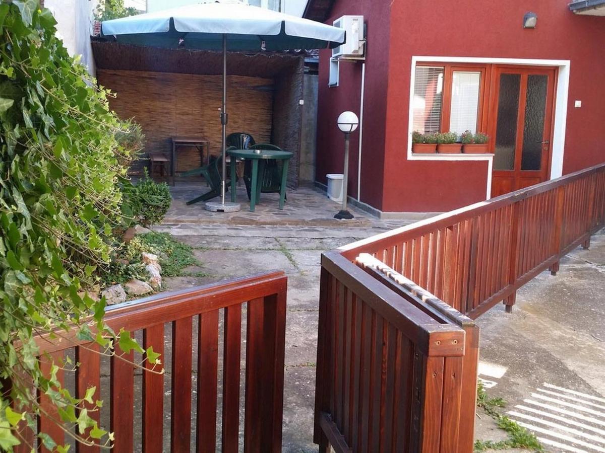 Apartman Ristic Нишка-Баня Экстерьер фото